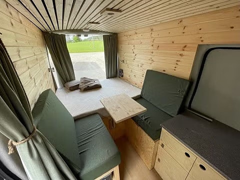 Ford Transit 4 of 30