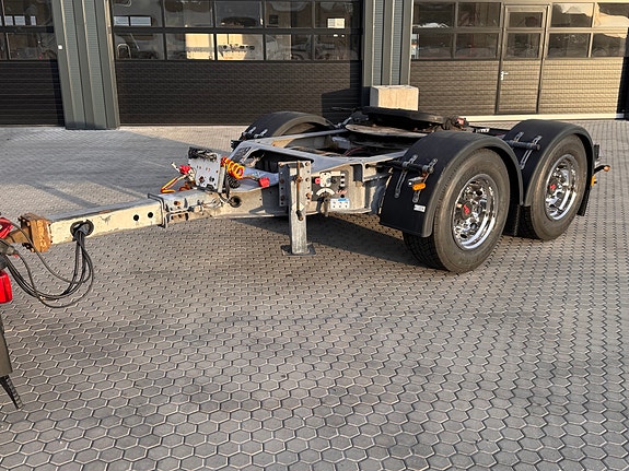 Fliegl Dolly med 385/55 - 22,5" dekk. 1150mm svingskivehøyde-Nye dekk og ny EU
