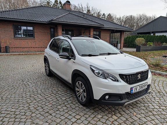 Peugeot 2008 4 of 16