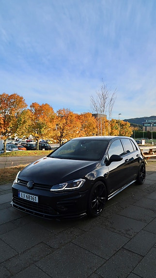 Volkswagen Golf VII 3 of 5