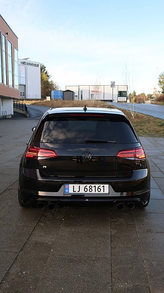 Volkswagen Golf VII 5 of 5