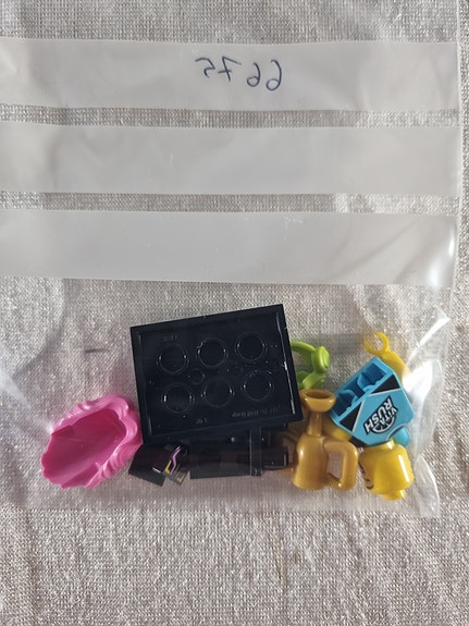Product image 3 of 3
