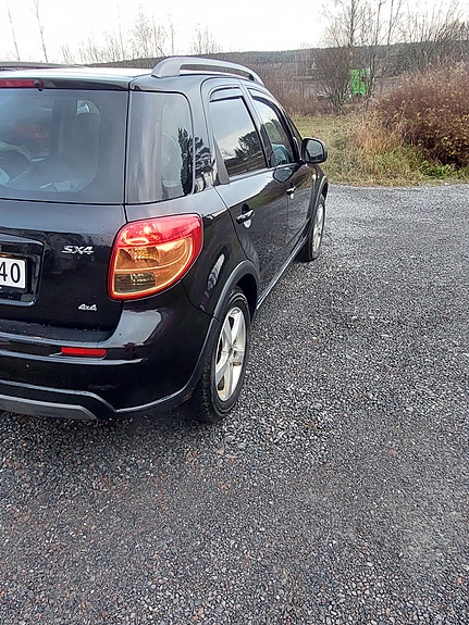 Suzuki SX4 5 of 22
