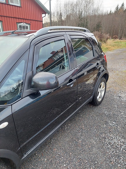 Suzuki SX4 17 of 22