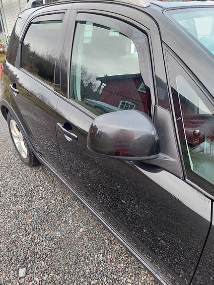 Suzuki SX4 19 of 22