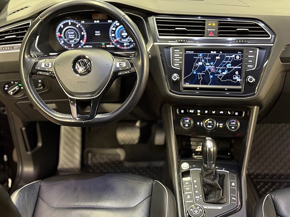 Volkswagen Tiguan 29 of 30