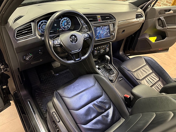 Volkswagen Tiguan 27 of 30