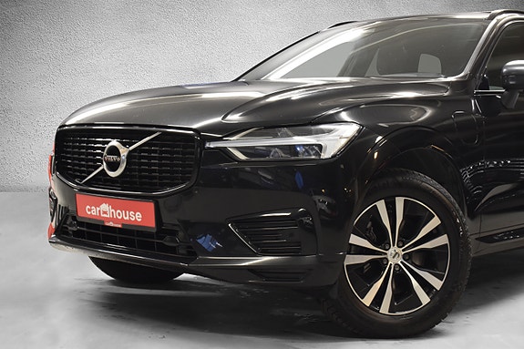 Volvo XC60 2 of 5