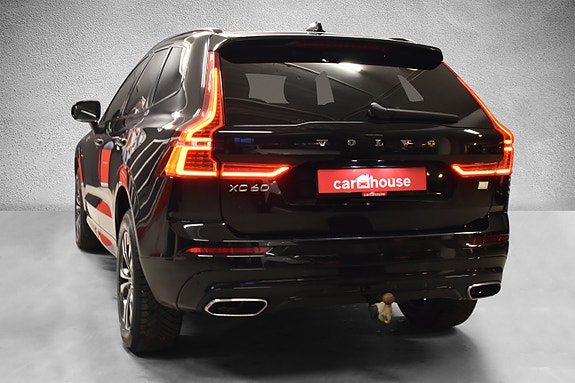Volvo XC60 4 of 5