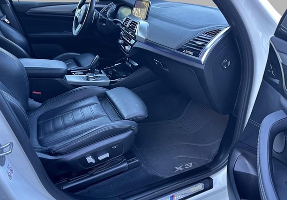 BMW X3 11 of 23
