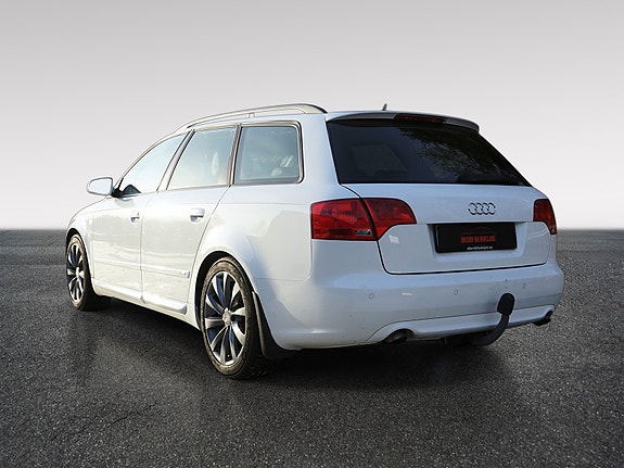 Audi A4 7 of 30