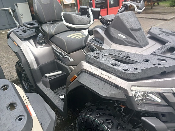 QJ Motor SFA600 Touring Deluxe 20 of 25