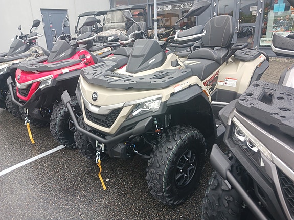 QJ Motor SFA600 Touring Deluxe 13 of 25