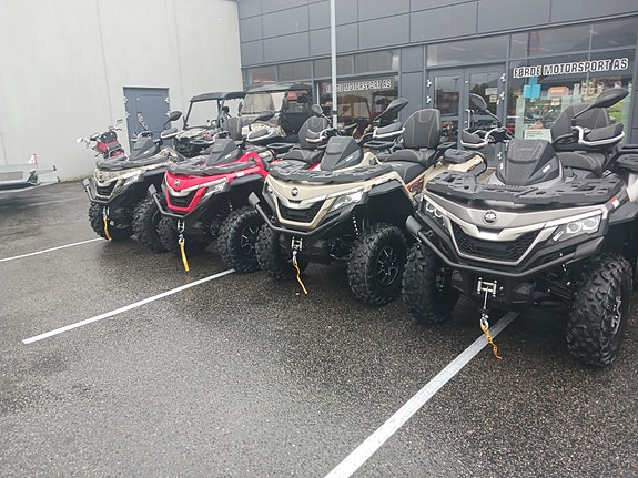 QJ Motor SFA600 Touring Deluxe 11 of 25