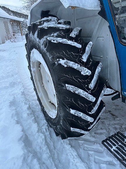 Ford 6600-4 4 of 10