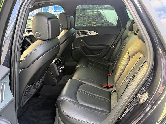 Audi S6 12 of 17