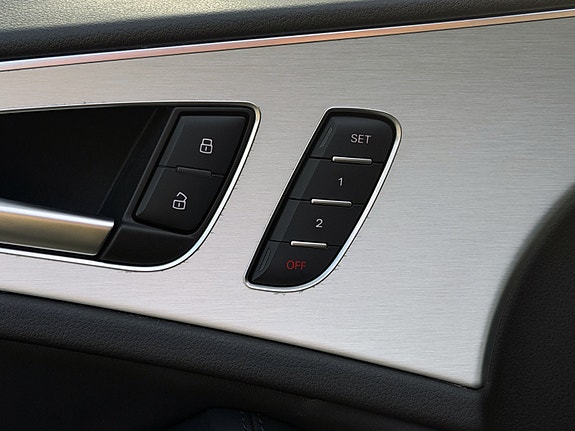 Audi S6 10 of 17