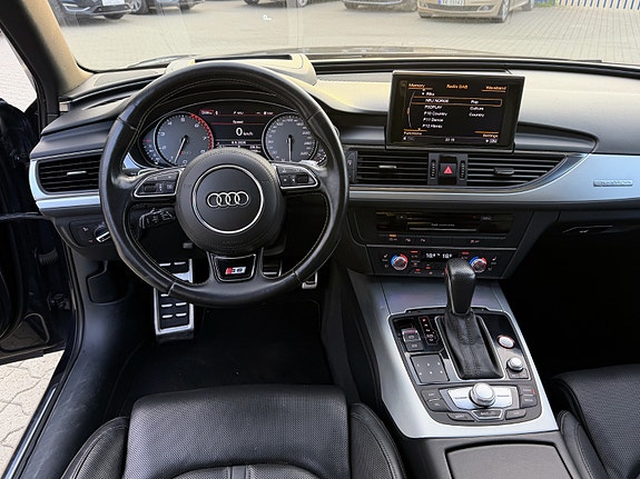 Audi S6 6 of 17