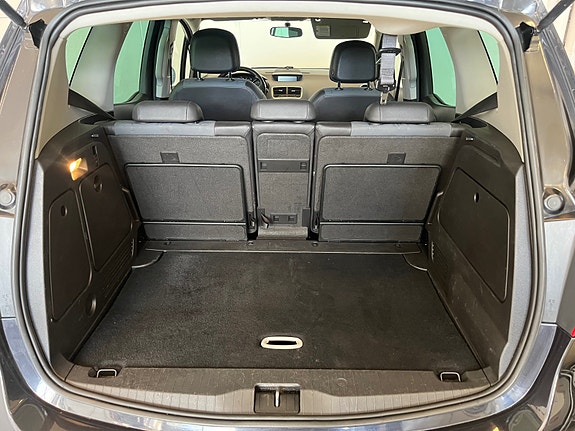 Opel Meriva 28 of 30