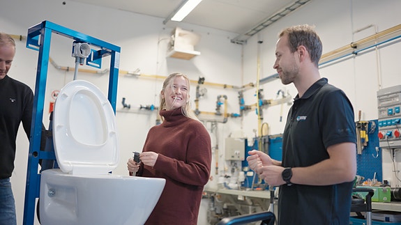 Utvikling, bærekraft og teknologi er kjernen i vår forretningsfilosofi.