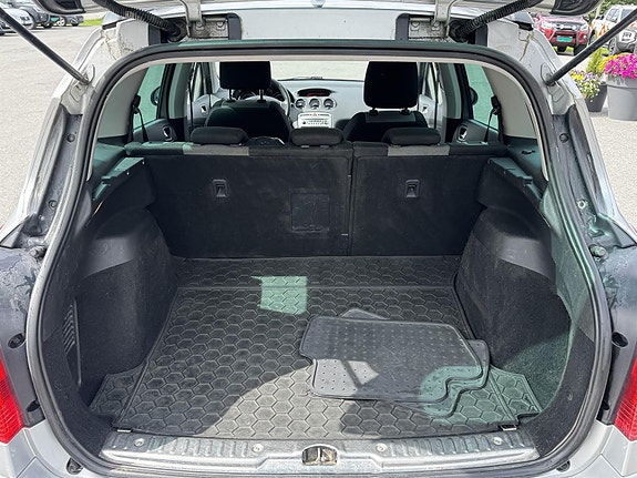 Peugeot 308 8 of 14