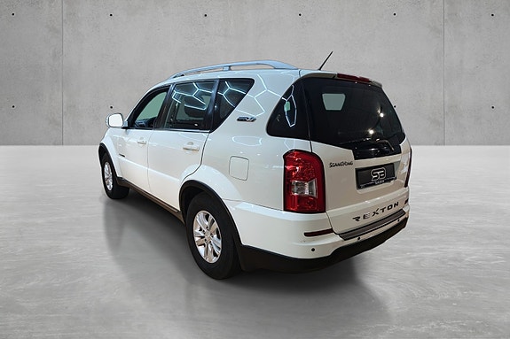 SsangYong Rexton 8 of 21