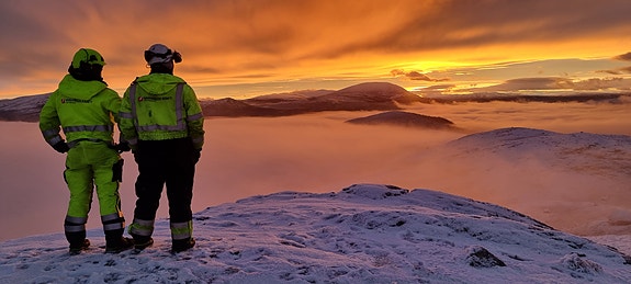 Varanger KraftEntreprenør AS logo