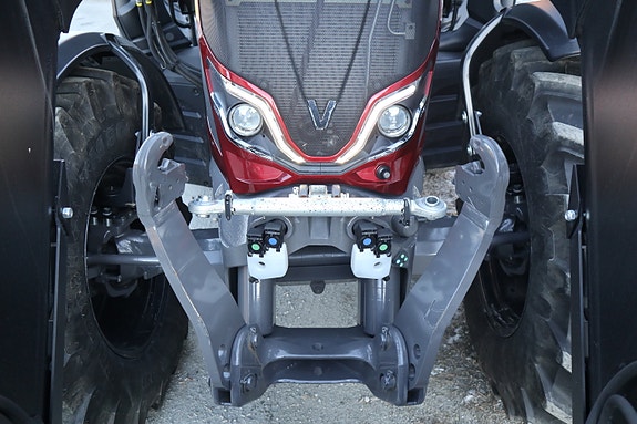 Valtra N174 Versu 2024, kr 1 749 000,-