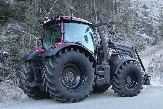 Valtra N174 Versu 2024, kr 1 749 000,-