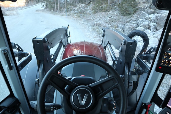 Valtra N174 Versu 2024, kr 1 749 000,-