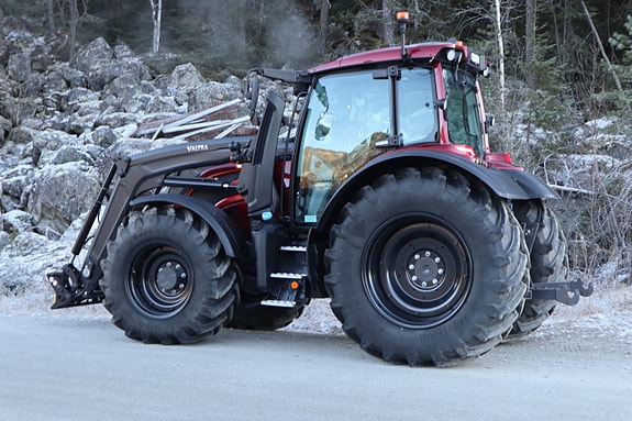 Valtra N174 Versu 2024, kr 1 749 000,-
