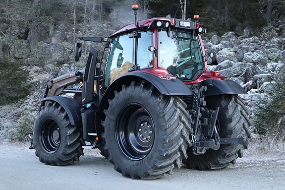 Valtra N174 Versu 2024, kr 1 749 000,-