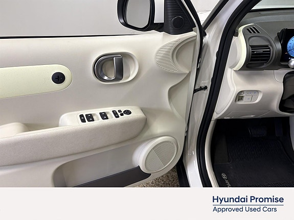 Hyundai Inster 12 of 30