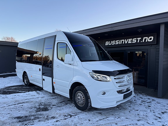 Mercedes-Benz Sprinter 517CDI - Motor kun gått 29.000km - fabrikkny - Godkjent for rullestol
