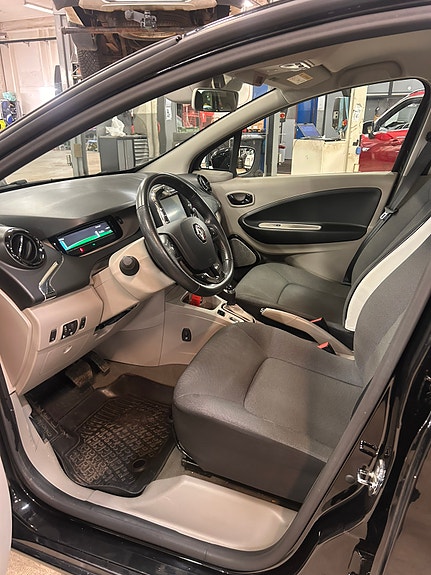 Renault Zoe 4 of 7