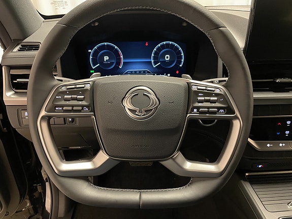 KGM Rexton 20 of 30