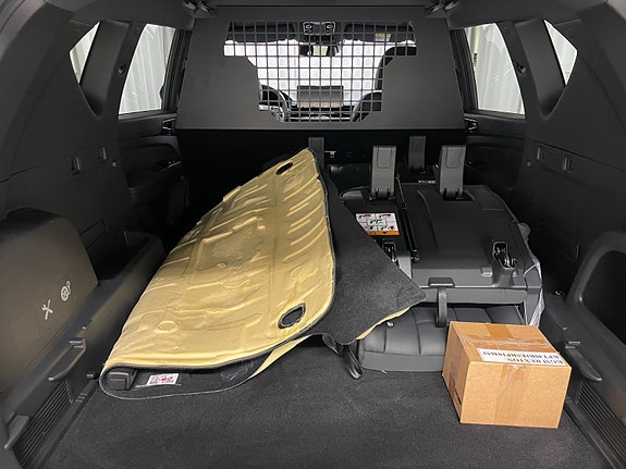 KGM Rexton 9 of 30