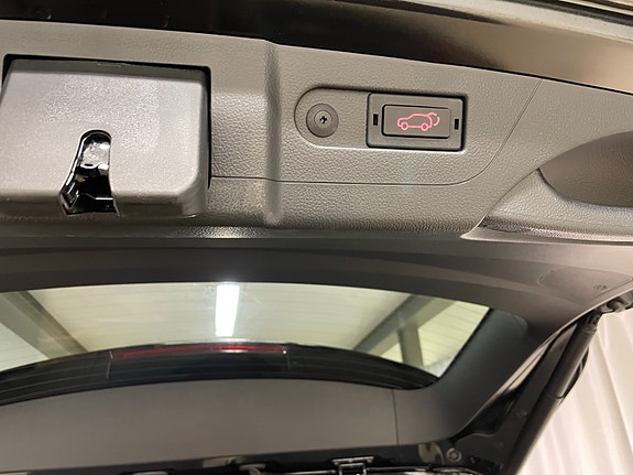 KGM Rexton 8 of 30