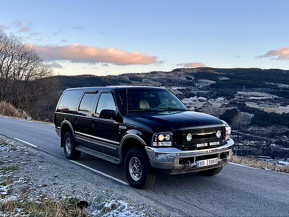 Ford Excursion