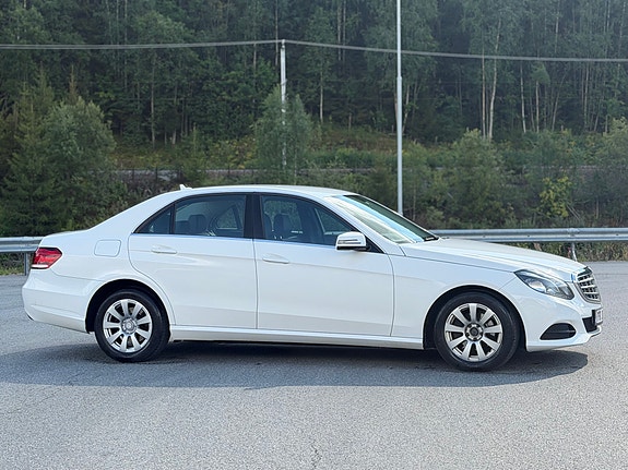 Mercedes-Benz E200 d 9 of 30