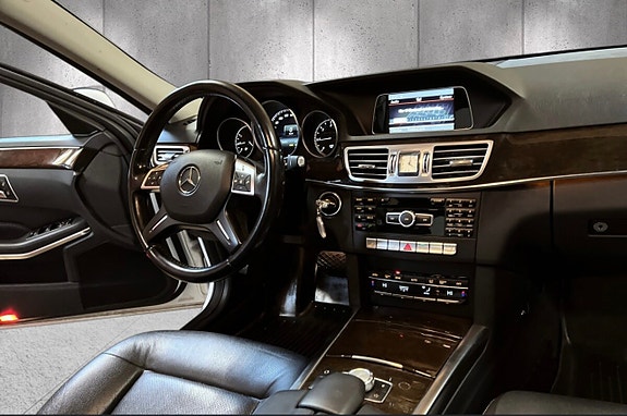 Mercedes-Benz E200 d 19 of 30