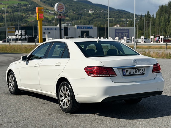 Mercedes-Benz E200 d 8 of 30