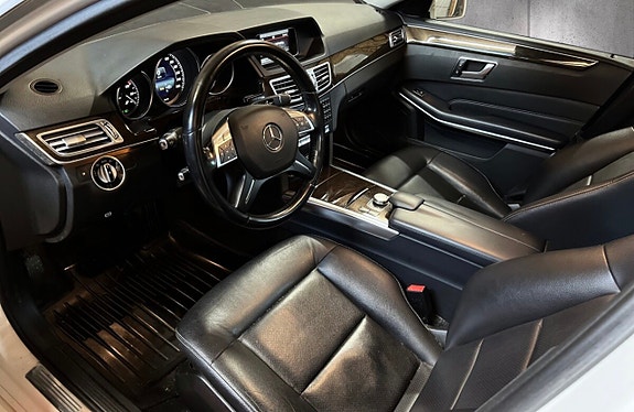 Mercedes-Benz E200 d 17 of 30