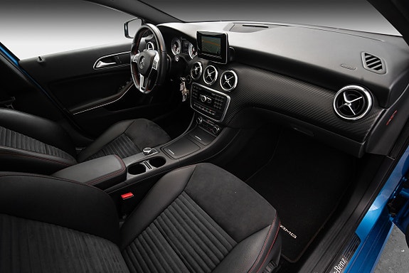 Mercedes-Benz A180 14 of 27
