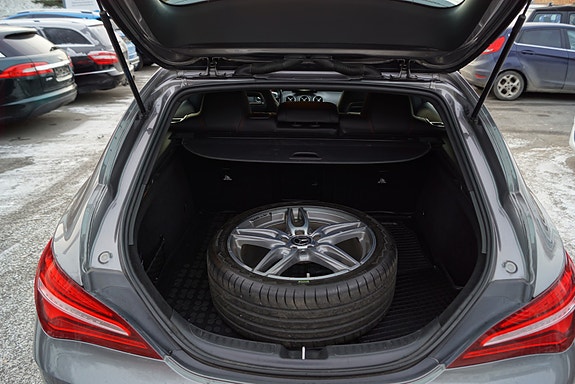 Mercedes-Benz CLA 10 of 30
