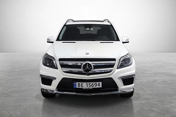 Mercedes-Benz GL350 3 of 5