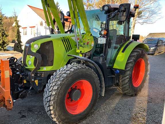 CLAAS Arion 420