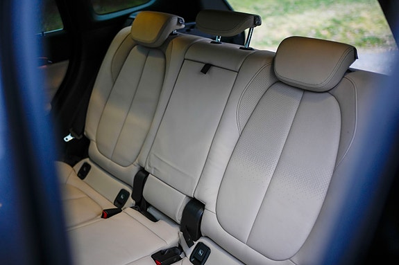 BMW X1 17 of 18