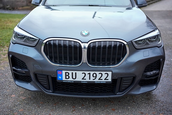 BMW X1 2 of 18