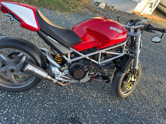Ducati Monster S4R 8 of 17